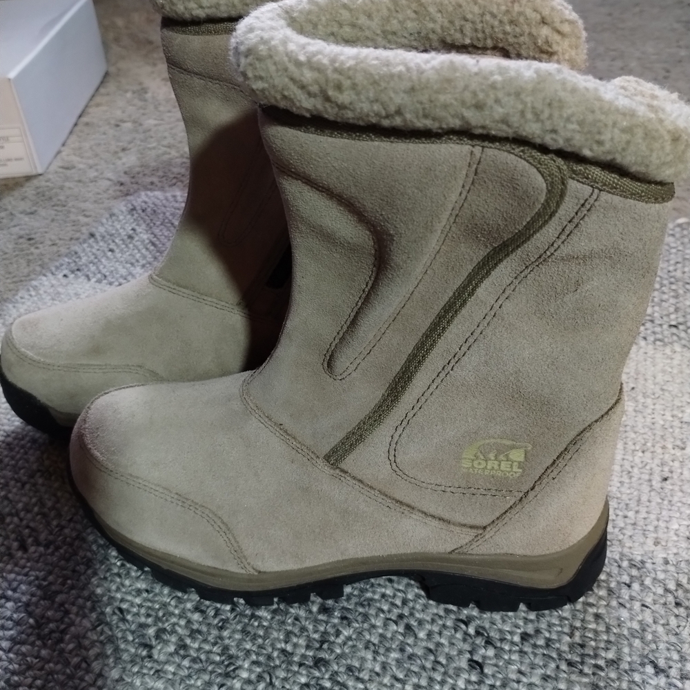 Sorel Women's Tan Winter Waterfall Boots Sz 6.5 - Picture 4 of 6